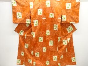 色紙に花模様織り出し十日町紬単衣着物